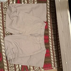 Womeen's Gray Cargo Pants